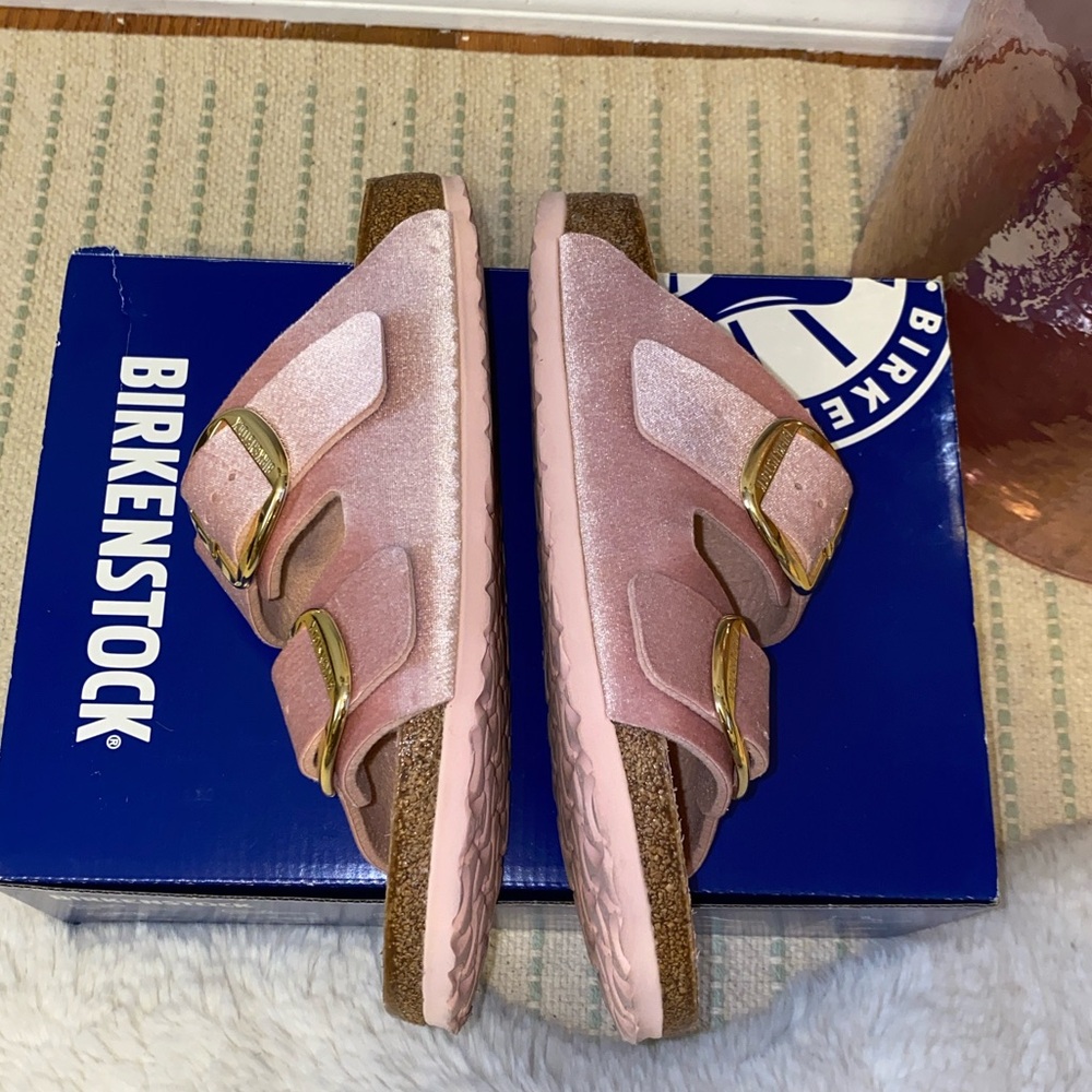 Birkenstock Pink Arizona Big Buckle Velvet Sandals - Picture 9 of 9
